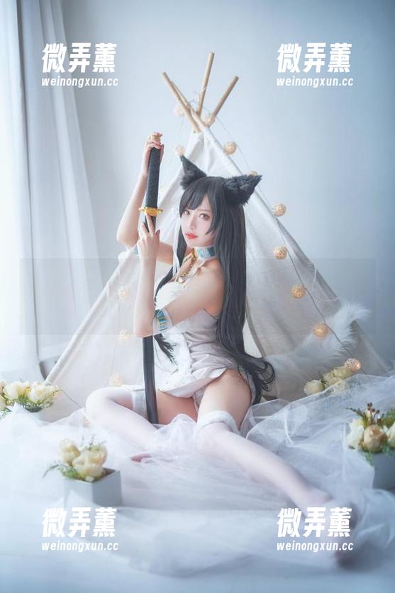 小鹿鹿shika 丝袜不止是遮掩,小鹿鹿shika的写真图册让你重新定义