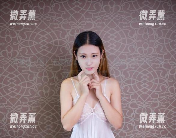 尤物馆-木木hanna 尤物馆 - 看!木木hanna又来了,她的定制美脚,果然是另类的欣赏。
