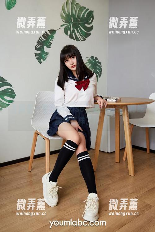 尤蜜荟-安然 尤蜜荟 - 警官please,安然的写真再酝酿新花样了!