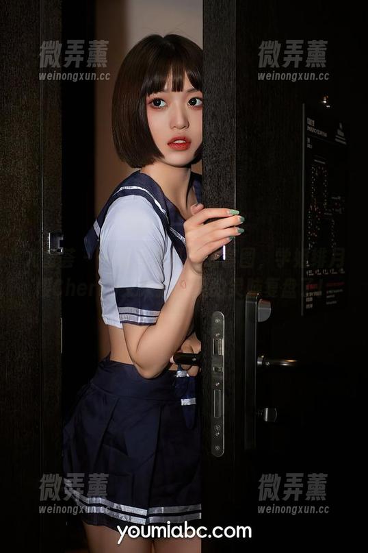 尤蜜荟-绯月樱Cherry 尤蜜荟 - 一组秀色可餐的套图,学姐绯月樱Cherry又来插入我的灵脑复盘了!