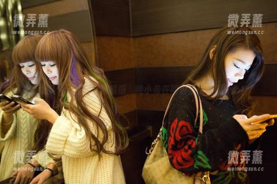 推女郎 - 无圣光、透明感，纯小希在图包里玩的很开心！