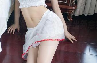 推女郎 – 谁说连体衣不能穿出新意？连欣这套作品让我酸了…
