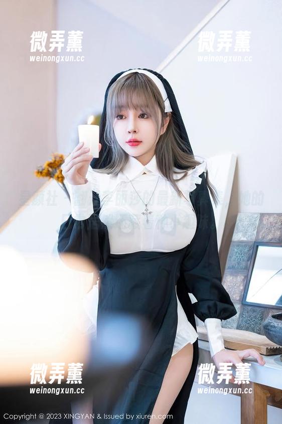 星颜社 - 翻开李丽莎的最新写真集，她的日常居然还藏着种小趣味。
