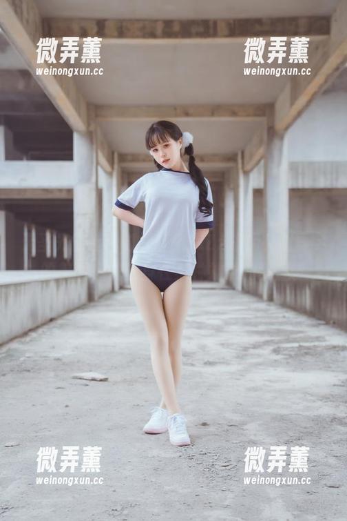 无圣光的运动时刻，晕崽Zz却拥有超真实的美图，恍若身在某种抽象的梦里。