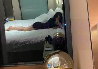 微密圈 – 万万没想到，林子琳喵在空姐角色里也能这般俏皮，图片下载来试试！