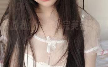 桜井宁宁的私拍作品，完美呈现了那双美足