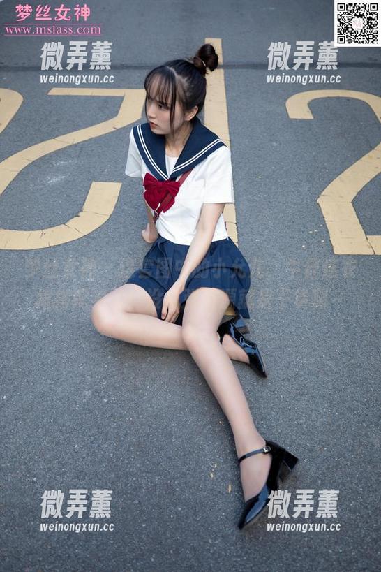 梦丝女神 - 这套图中的小允儿，牛仔连衣裙搭配绝了！没几张资源就是干货啊～