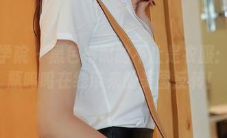 模范学院 – 黑色搭配的不止是衣服：小奶瓶呜呜在线带来的美图反转！
