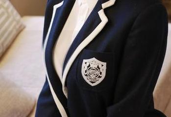 模范学院 – 陈怡曼的灰丝资源：我想说，这不是灰丝，而是小风潮在召唤我！