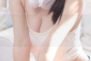 含蓄又魅惑，清水由乃眼镜美图合集值得一看。