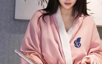 秀人网 – 资料库又多一款：MODEL伊若穿着护士服的样子，你会不会多看一眼？