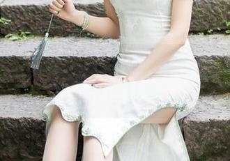 秀人网 – 区静瑶温柔全套写真，看得我心里“小鹿乱撞”