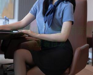 秀人网 – 游戏开场：小魔女奈奈的高清图集整装待发
