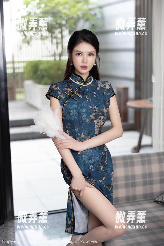 秀人网-甜妮 秀人网 - 甜妮的天台特别篇——有了全套写真,我才明白天台也能这么好吃!
