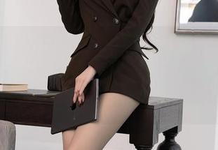 秀人网 – 白白Alina的全套写真，女神的样子，甜蜜中带着点小叛逆，猜想无极限！