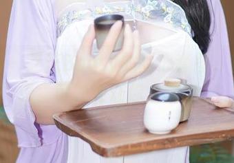 秀人网 – 芝芝Booty的甜心套图，精选特辑，可能会让你上瘾哦。