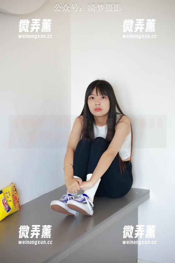 绮梦摄影 - 精选蔡蔡：比基尼写真集里有些欢快的小冰淇淋，你相信吗？