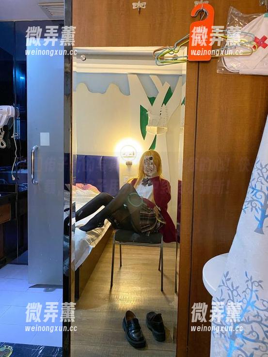 芋圆侑子 芋圆侑子新的写真上线,秒杀你的心!快下载,蓝格子用力戳中我的小清新!