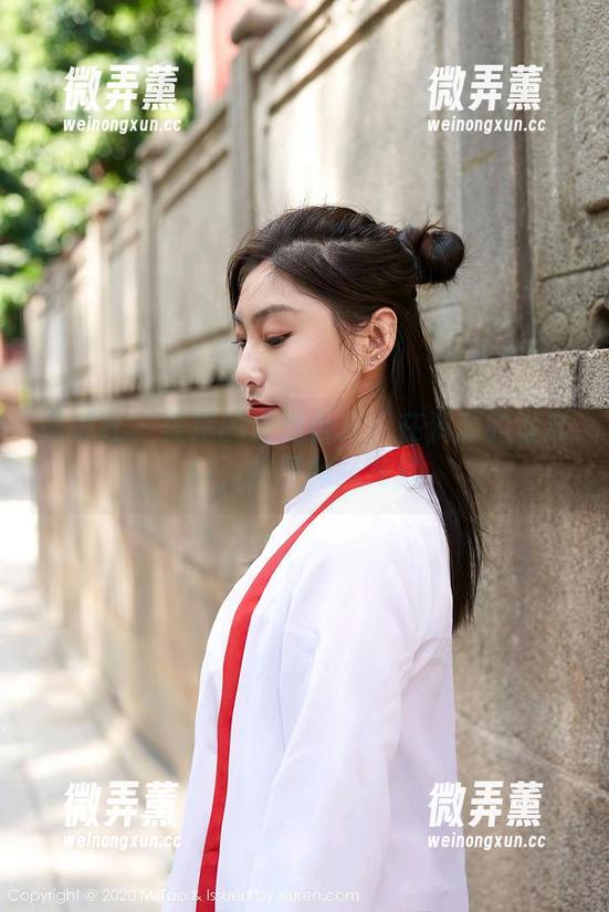 蜜桃社 - 美绪的清纯合集：在资源的海洋中，找寻那抹纯真
