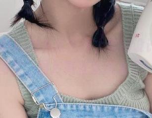 贝儿酱Miki的灰丝世界，定制设计带来的图景，图片简直画风大变！