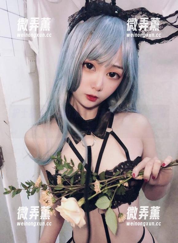 护士掀桌？看青水百合子的“大胆”高清美图