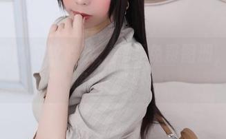 鹿野希的豹纹胖次，翻开免费图册，让你眼前一亮！