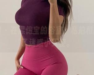 微密圈 – 在黑饱宝的浴室，私拍和原图成了迷惑小天使。